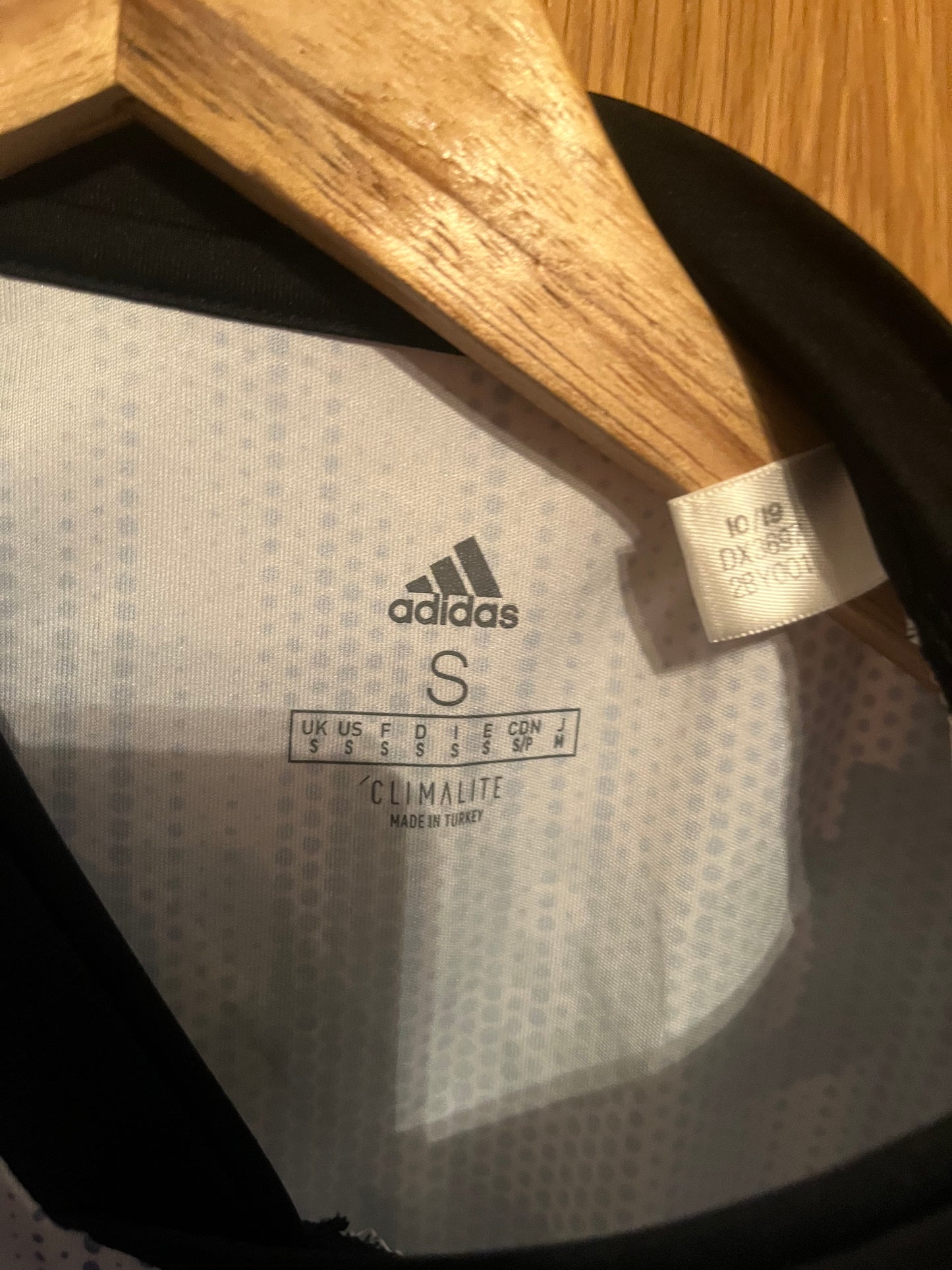 Besiktas 2019/2020 Away Football Shirt Small