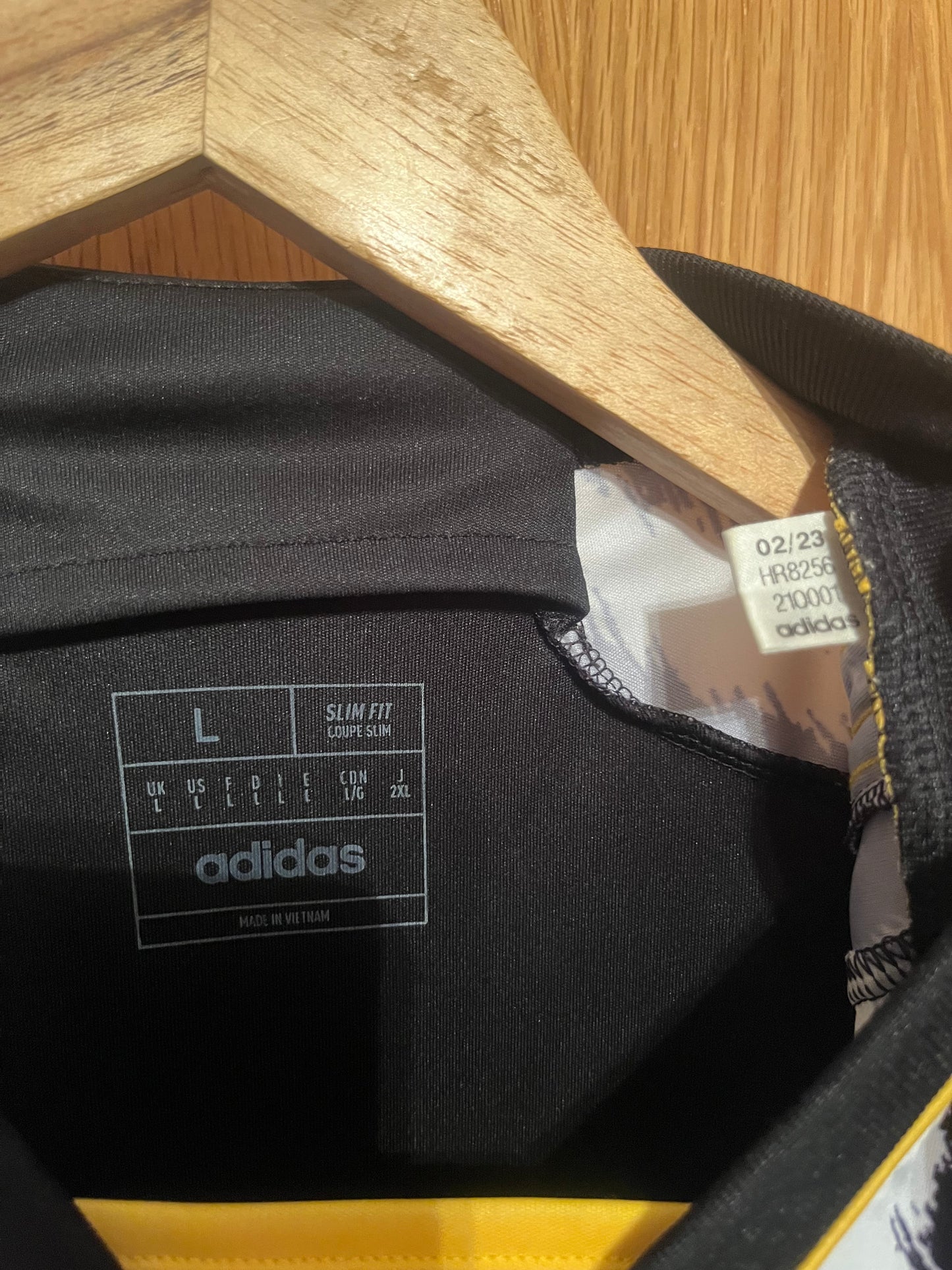 Juventus 2023/2024 Home Football Shirt Large