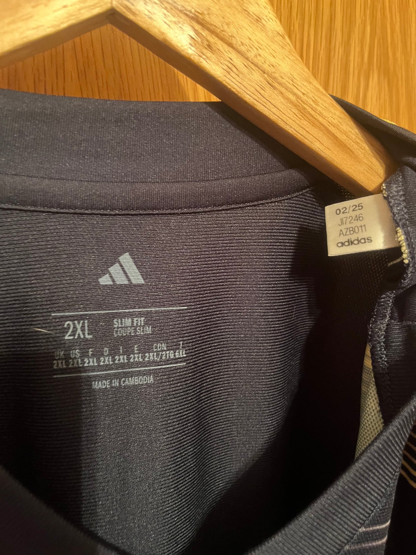 Aberdeen 2025/2026 Away Football Shirt 2XL