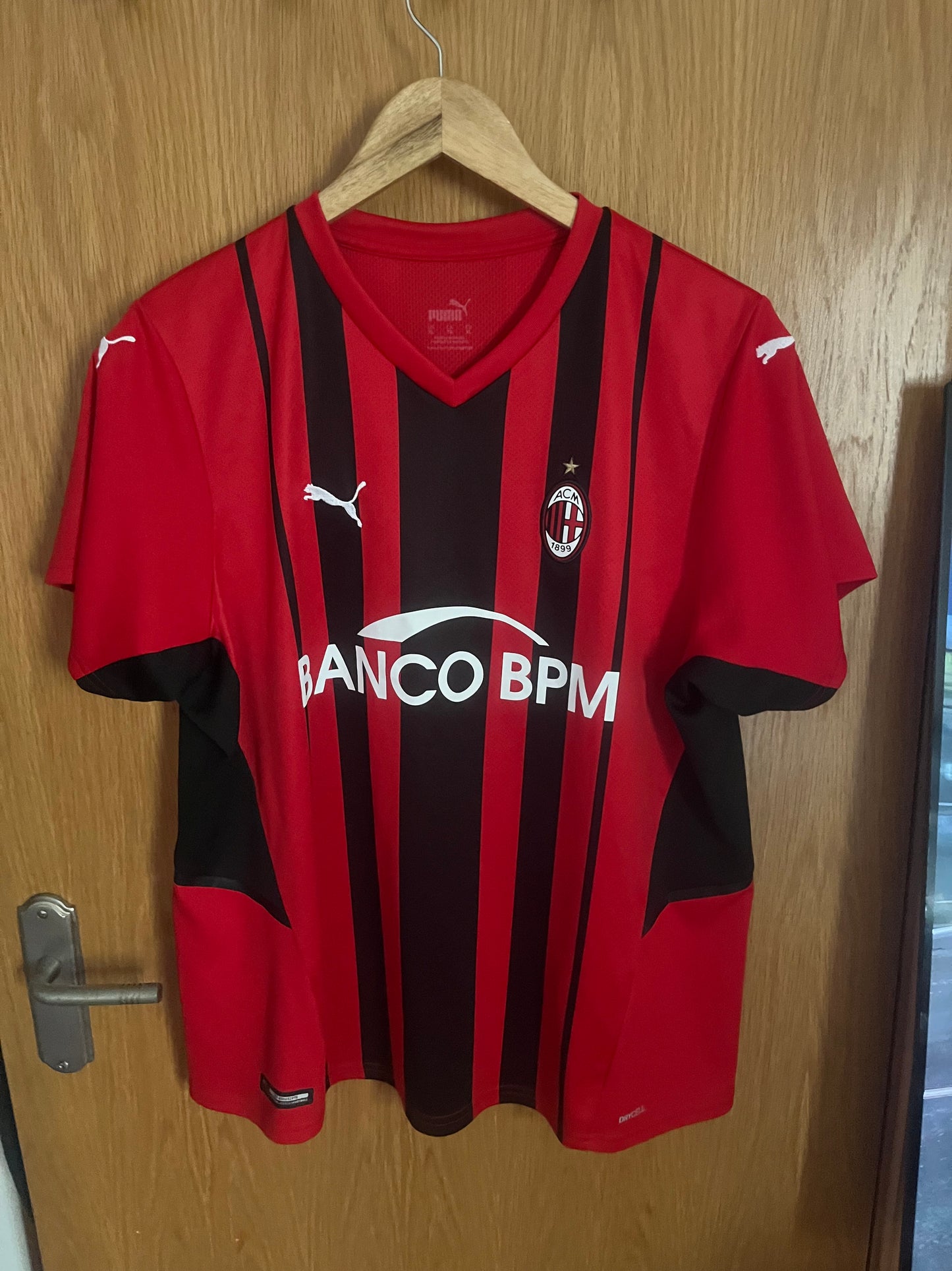 AC Milan 2021/2022 Home Football Shirt Extra Large - Women’s Team Sponsor