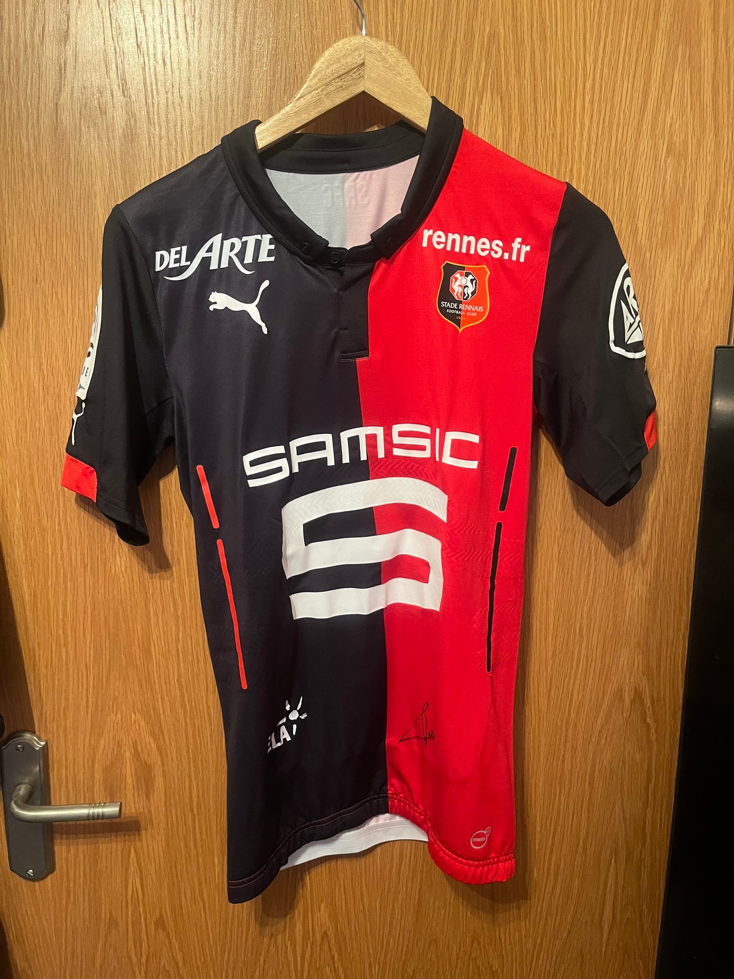 State de Rennais 2014/2015 Home Football Shirt Medium - Skin Fit - Abdoulaye Doucoure - Match Issued/Worn