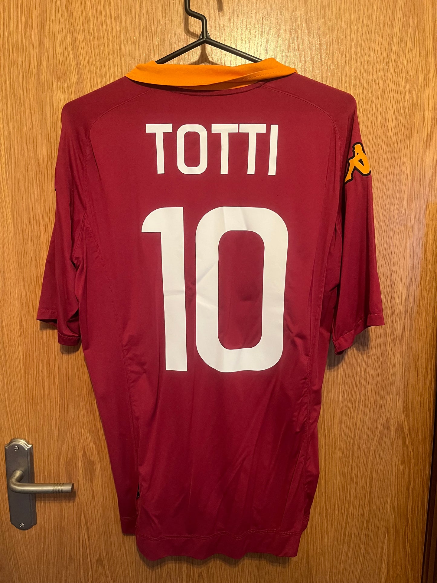 AS Roma 2012/2013 Home Footnall Shirt Large - Fits Small - Francesco Totti