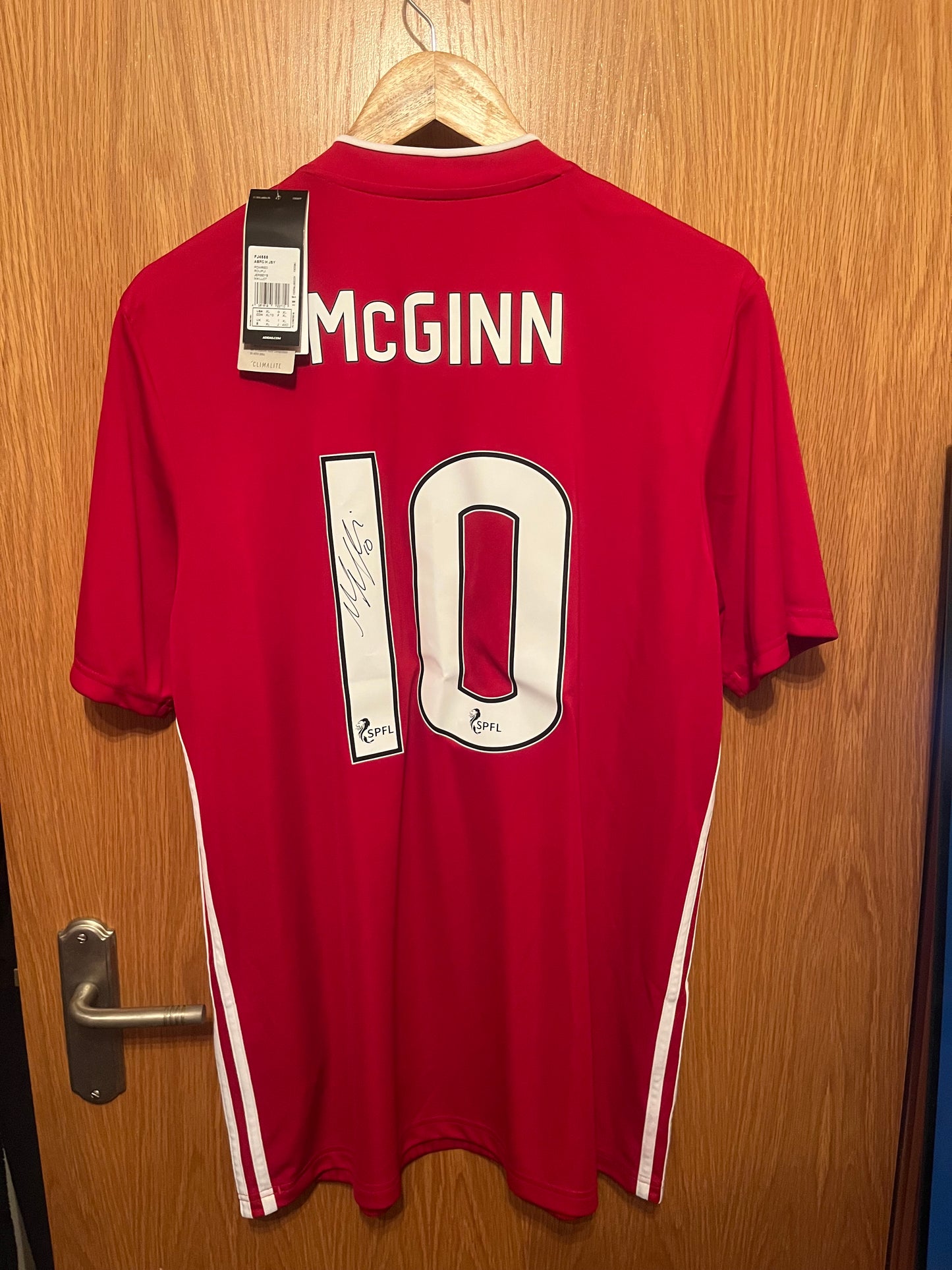 Aberdeen 2019/2020 Home Football Shirt Extra Large - Niall McGinn - Signed - BNWT