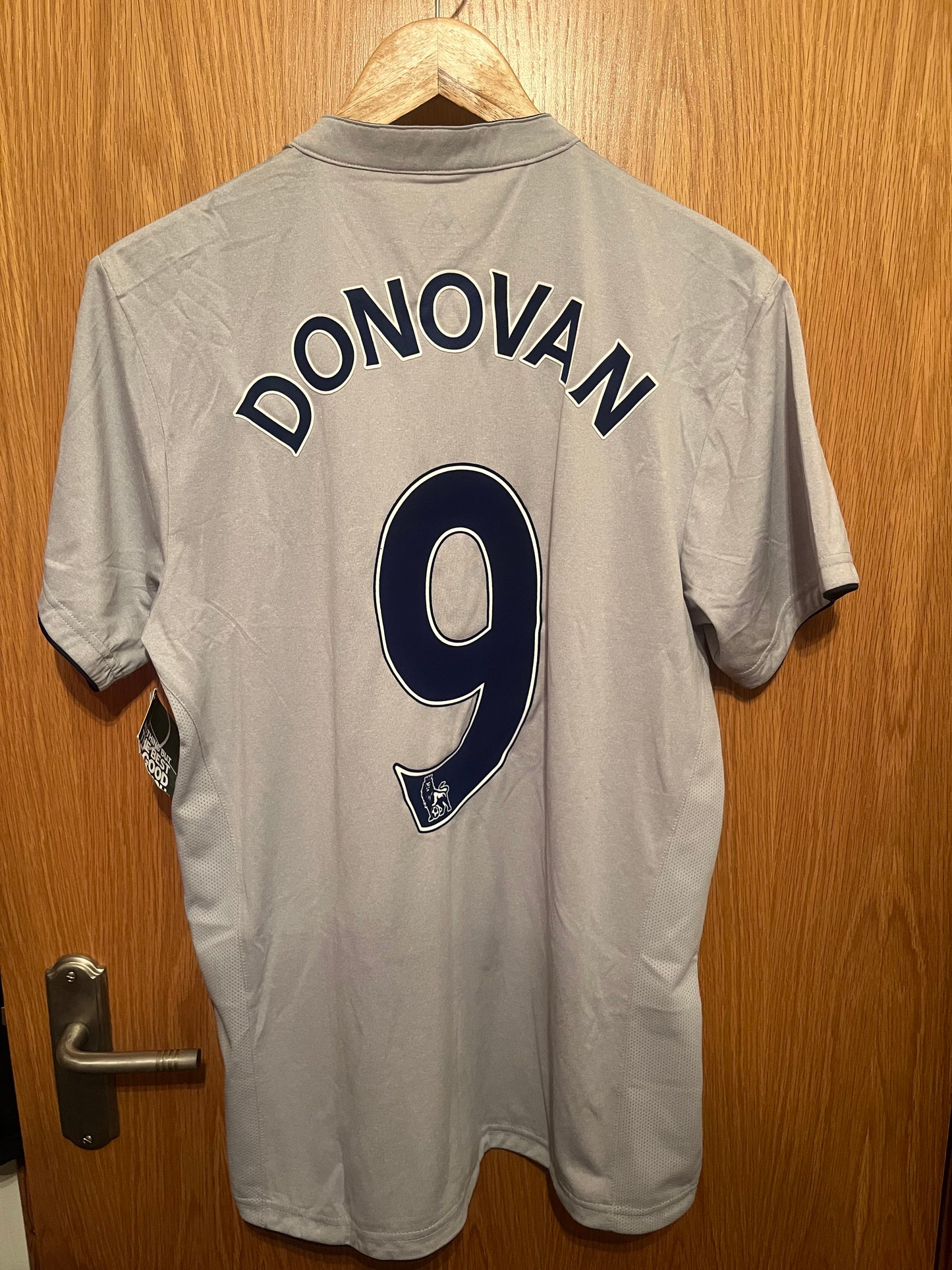 Everton 2011/2012 Third Football Shirt Medium - Landon Donovan - BNWT