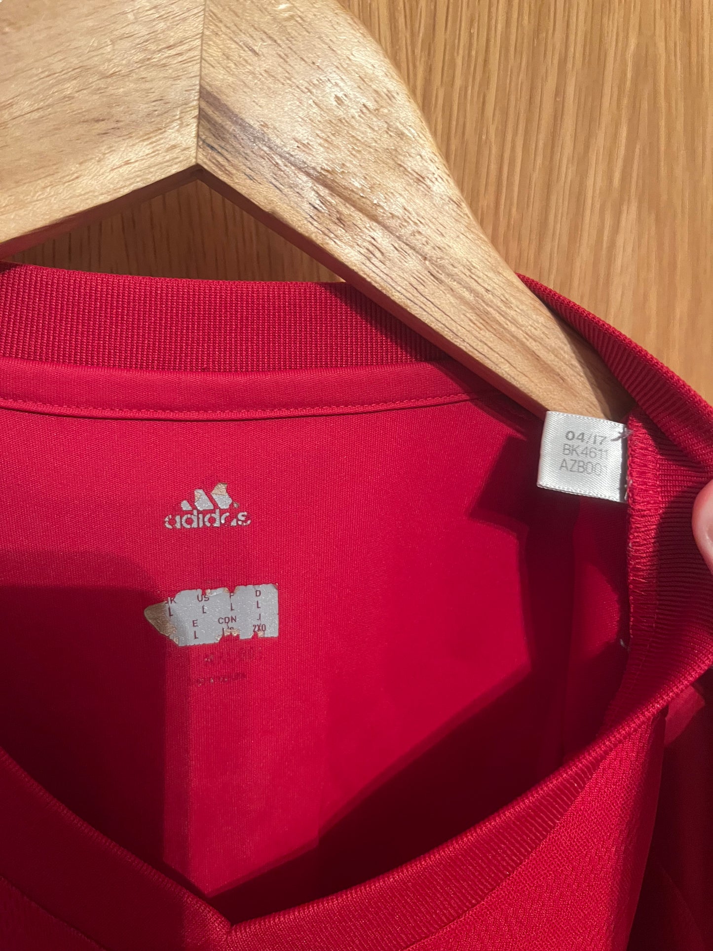 Aberdeen 2017/2018 Home Football Shirt Large - Niall McGinn - Signed