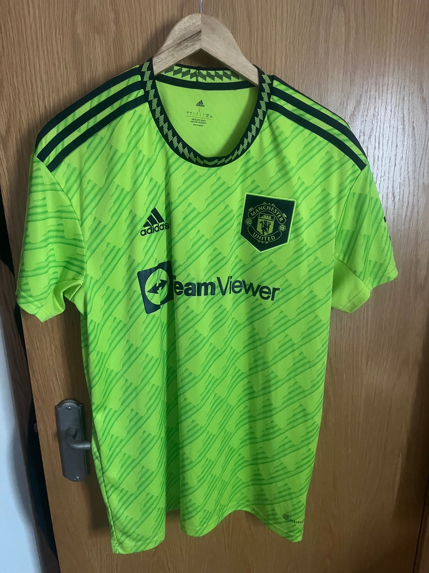 Manchester United 2022/2023 Third Football Shirt Large