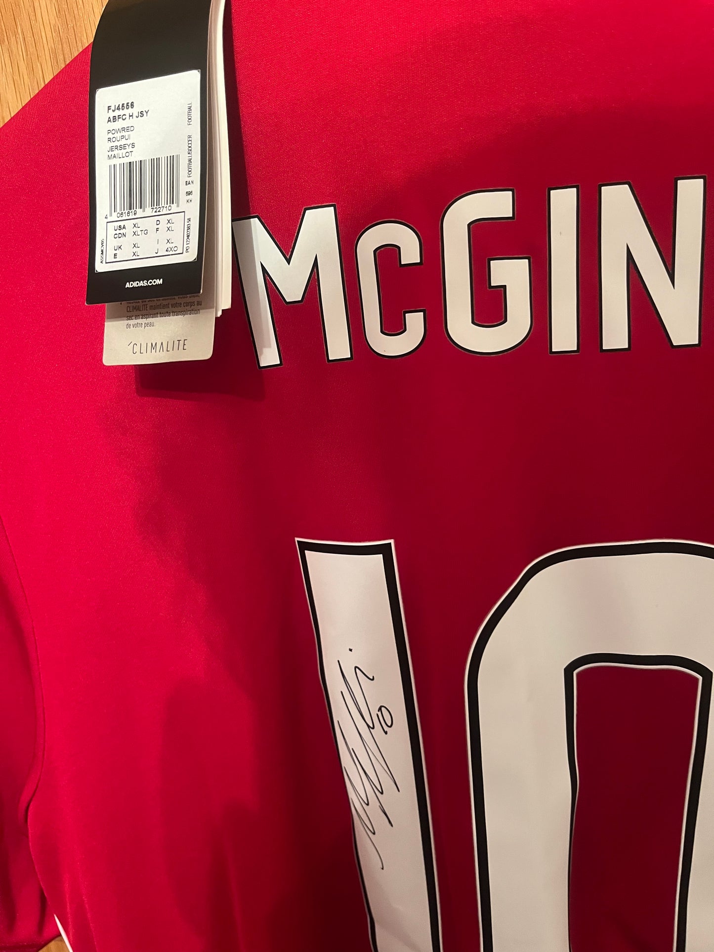 Aberdeen 2019/2020 Home Football Shirt Extra Large - Niall McGinn - Signed - BNWT