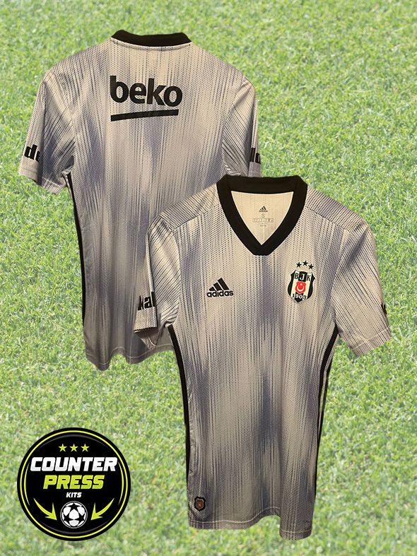 Besiktas 2019/2020 Away Football Shirt Small