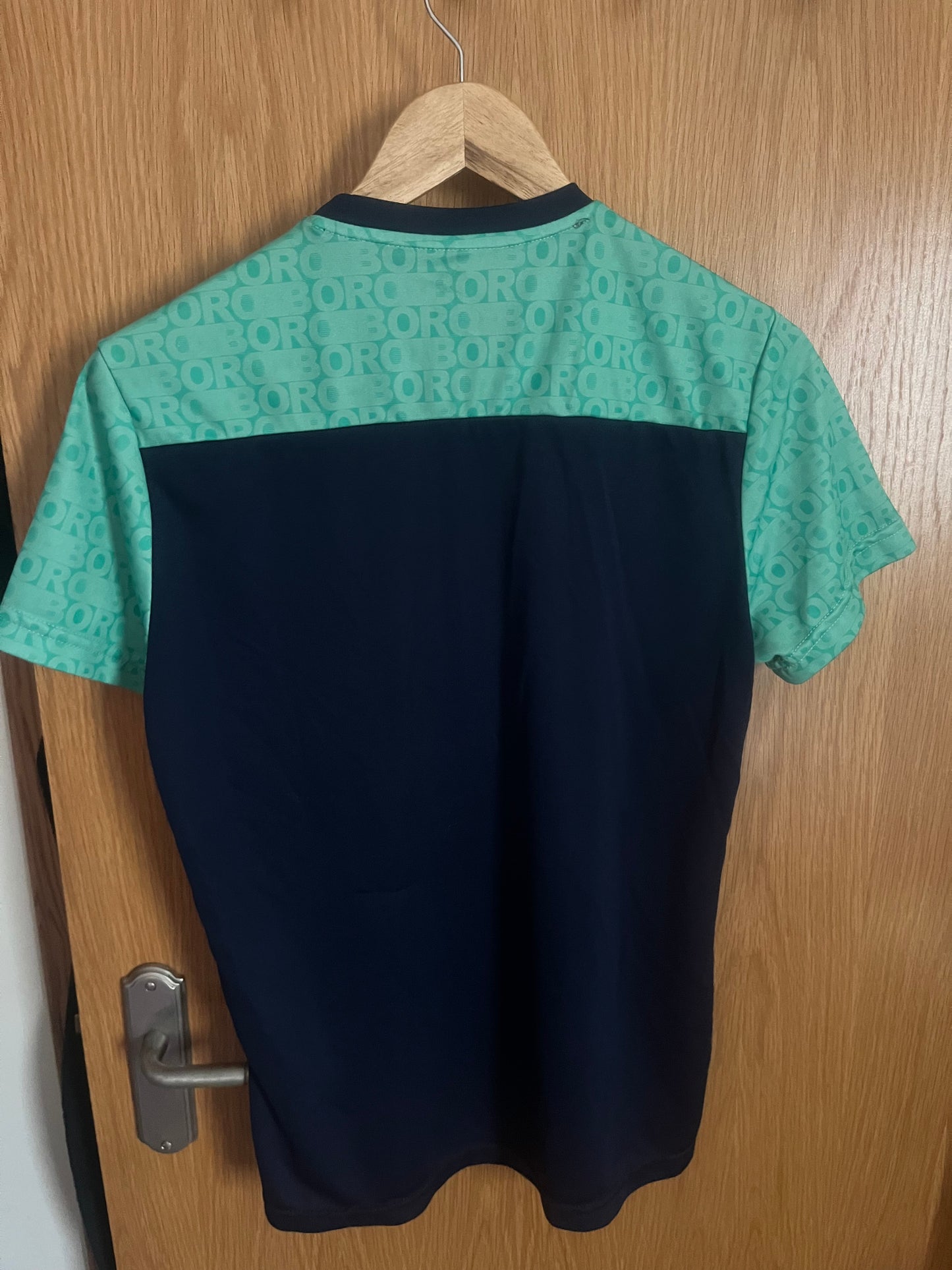 Middlesbrough 2024/2025 Training Football Shirt Small