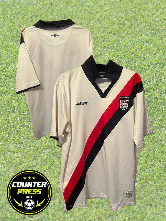 England 2001/2002 Training Football Shirt Large