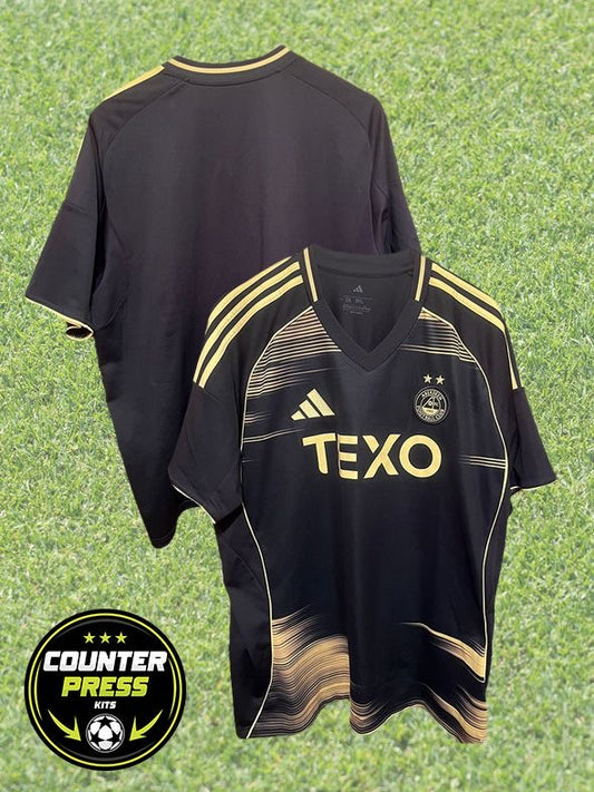 Aberdeen 2025/2026 Away Football Shirt 2XL