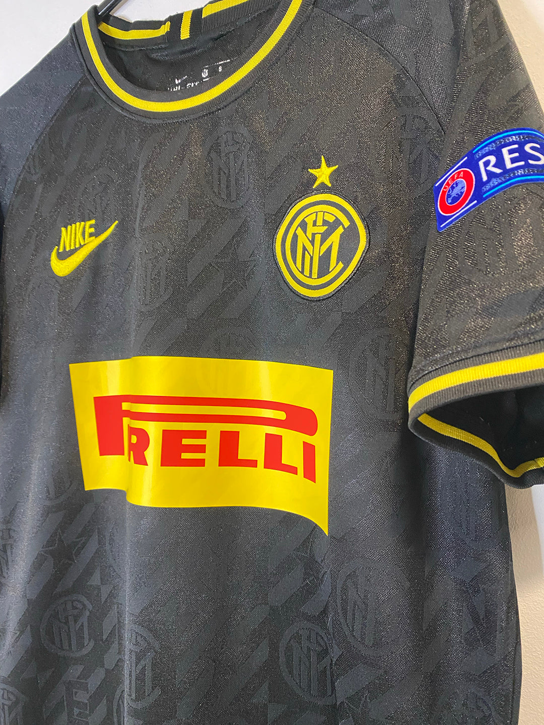 Iner Milan 2019/2020 Third Football Shirt Small - Romelu Lukaku