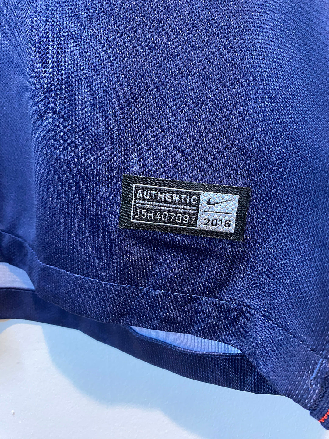 Paris Saint Germain 2016/2017 Home Football Shirt 2XL - Edinson Cavani