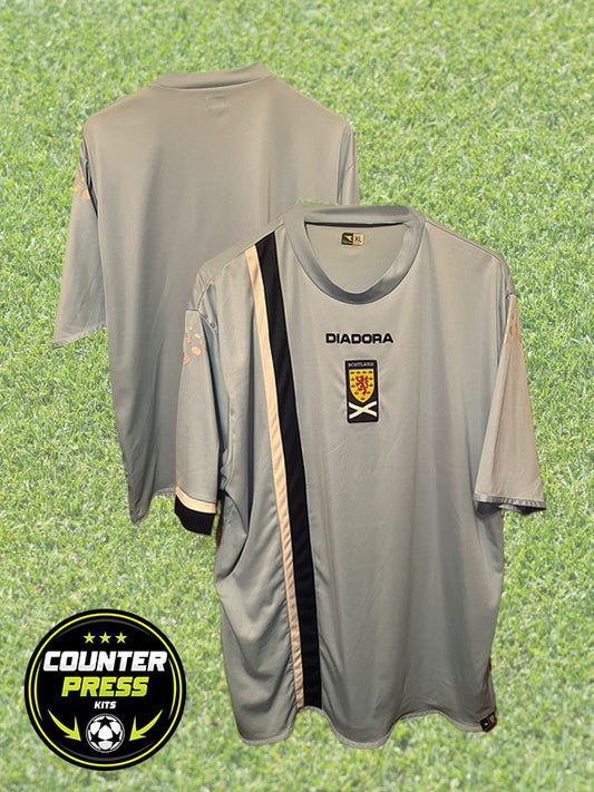 Scotland 2005 Away Football Shirt Extra Large