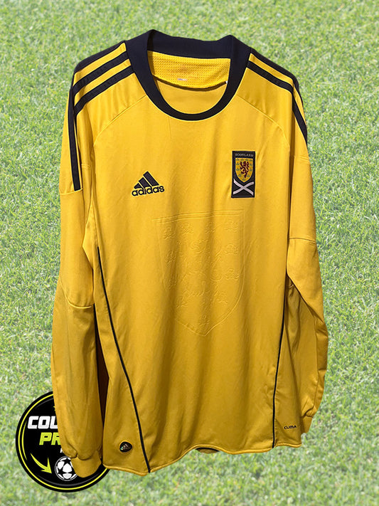 Scotland 2010 Away Football Shirt Medium - Long Sleeve