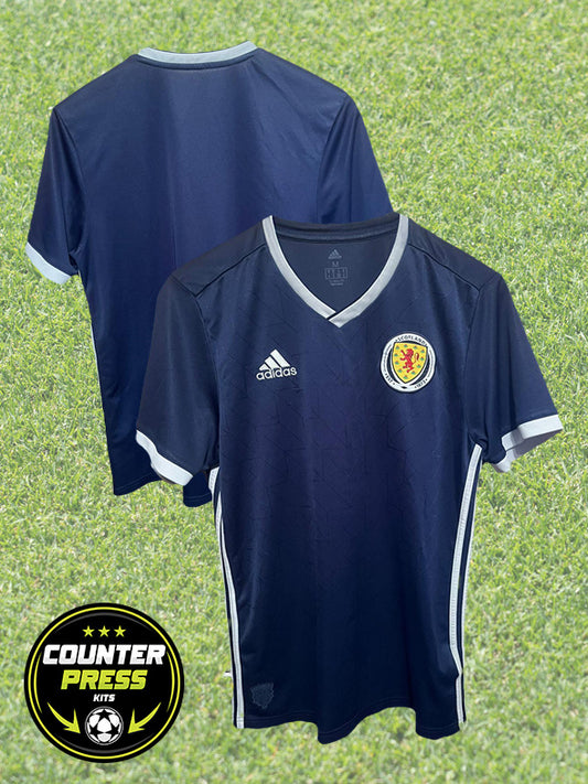 Scotland 2018 Home Football Shirt Medium